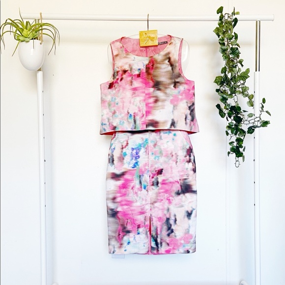 Black Halo Watercolor Crop Two Piece Set